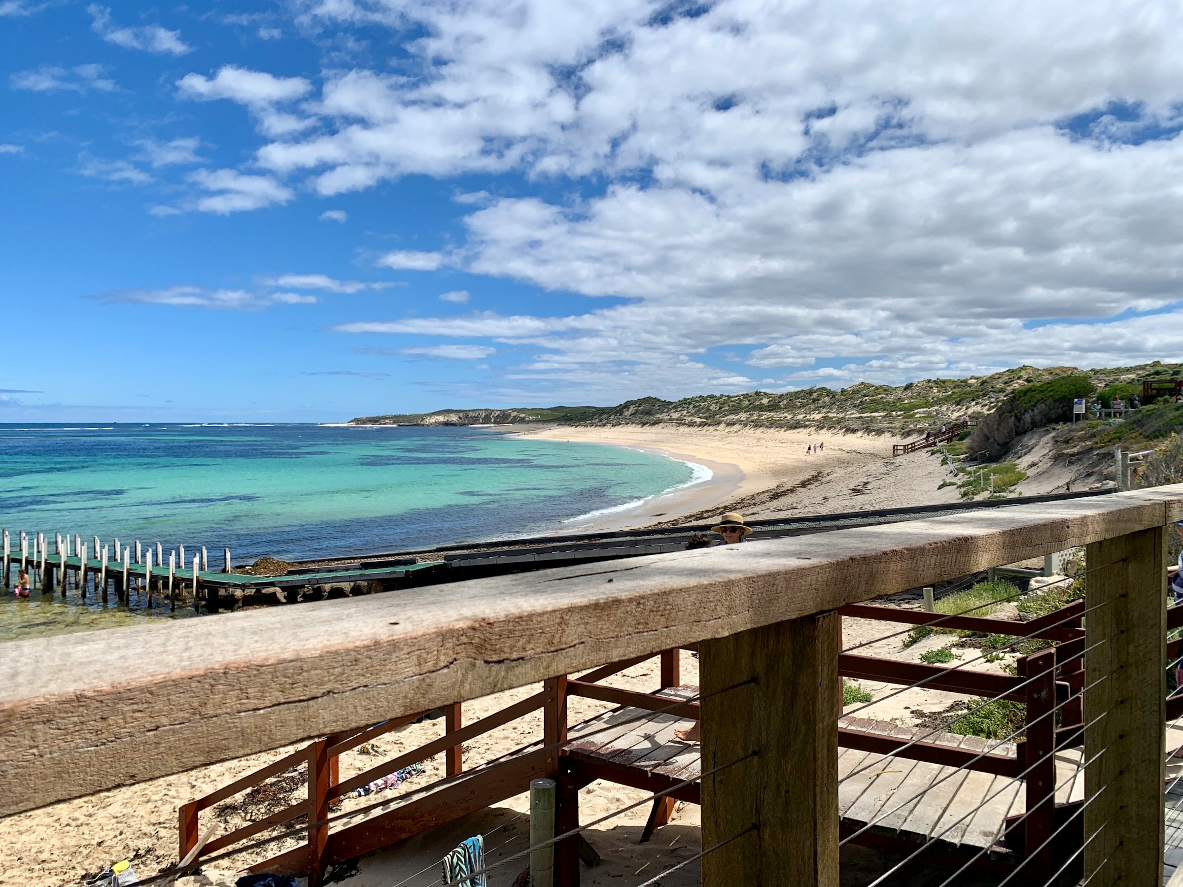 Margaret River Loop beach along Margaret River Loop