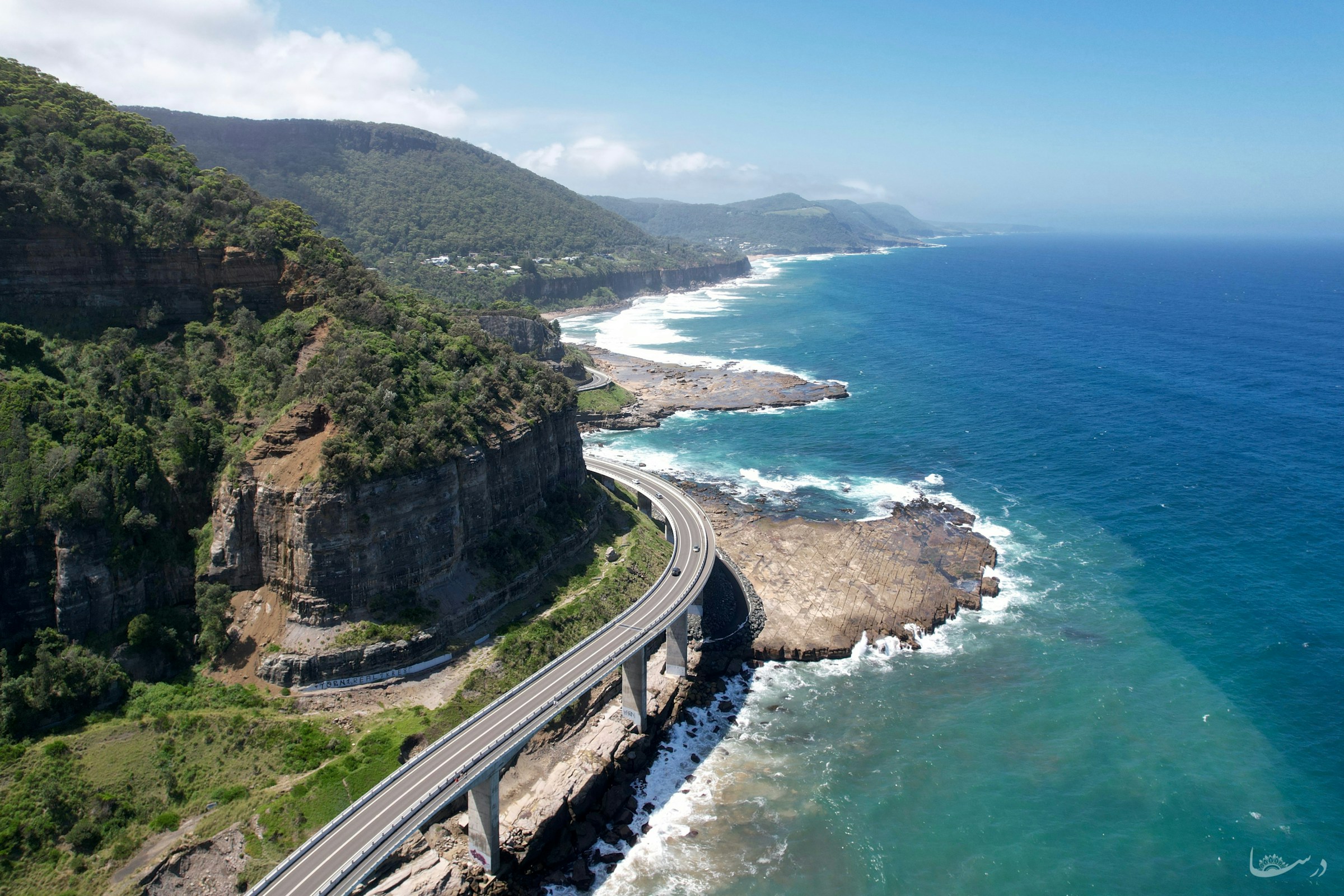Pacific Coast Drive Sea cliff bridge along Pacific Coast Drive