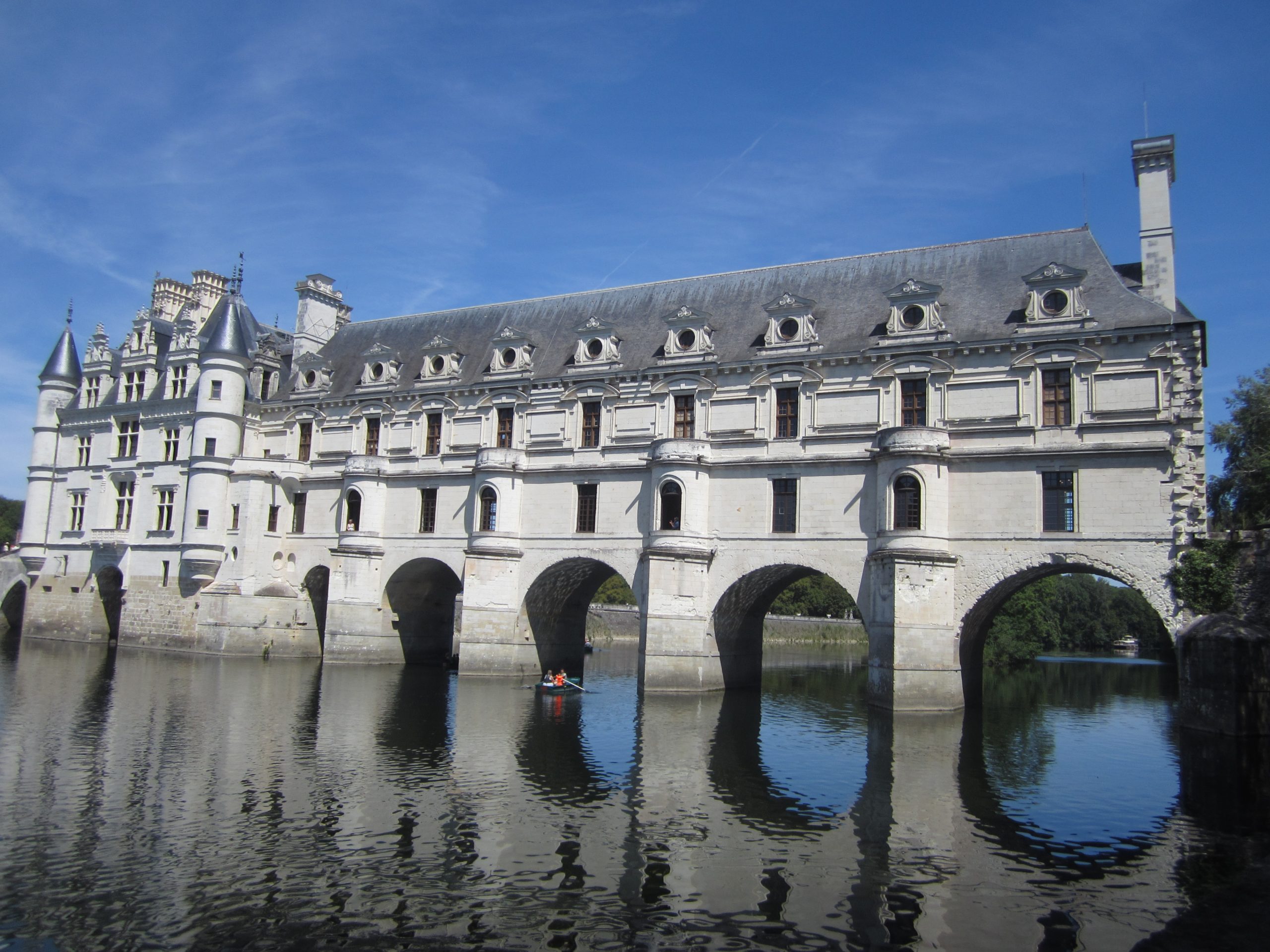 The Loire Valley Château de Chenonceau in The Loire Valley