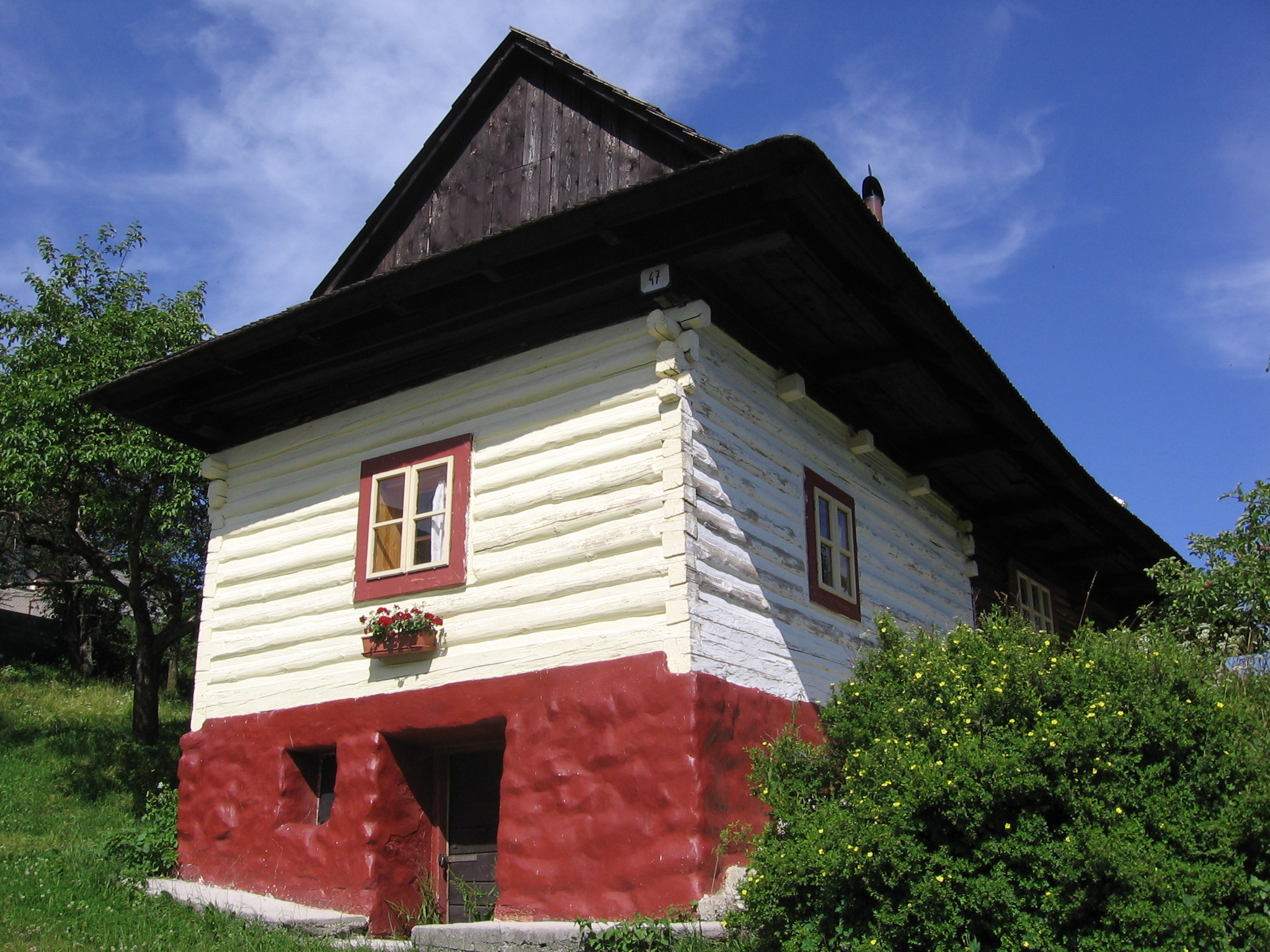 Vlkolínec Traditional log house in Vlkolínec