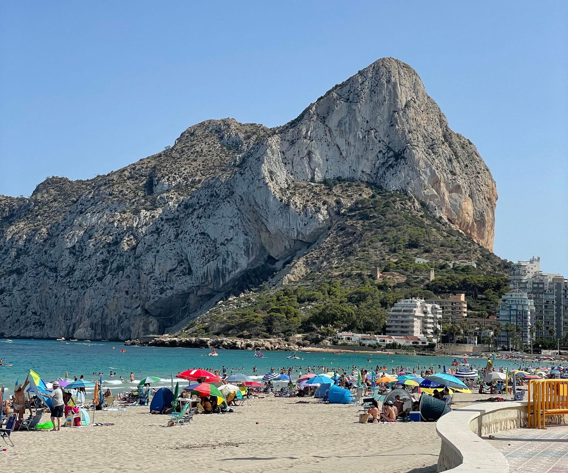 Alicante & the Costa Blanca Peñón de Ifach and Calpe Beach in Alicante & the Costa Blanca
