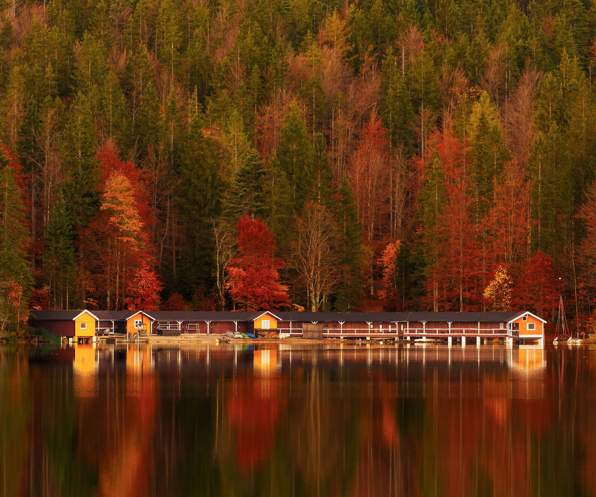 Eibsee in the Bavarian Alps during autumn