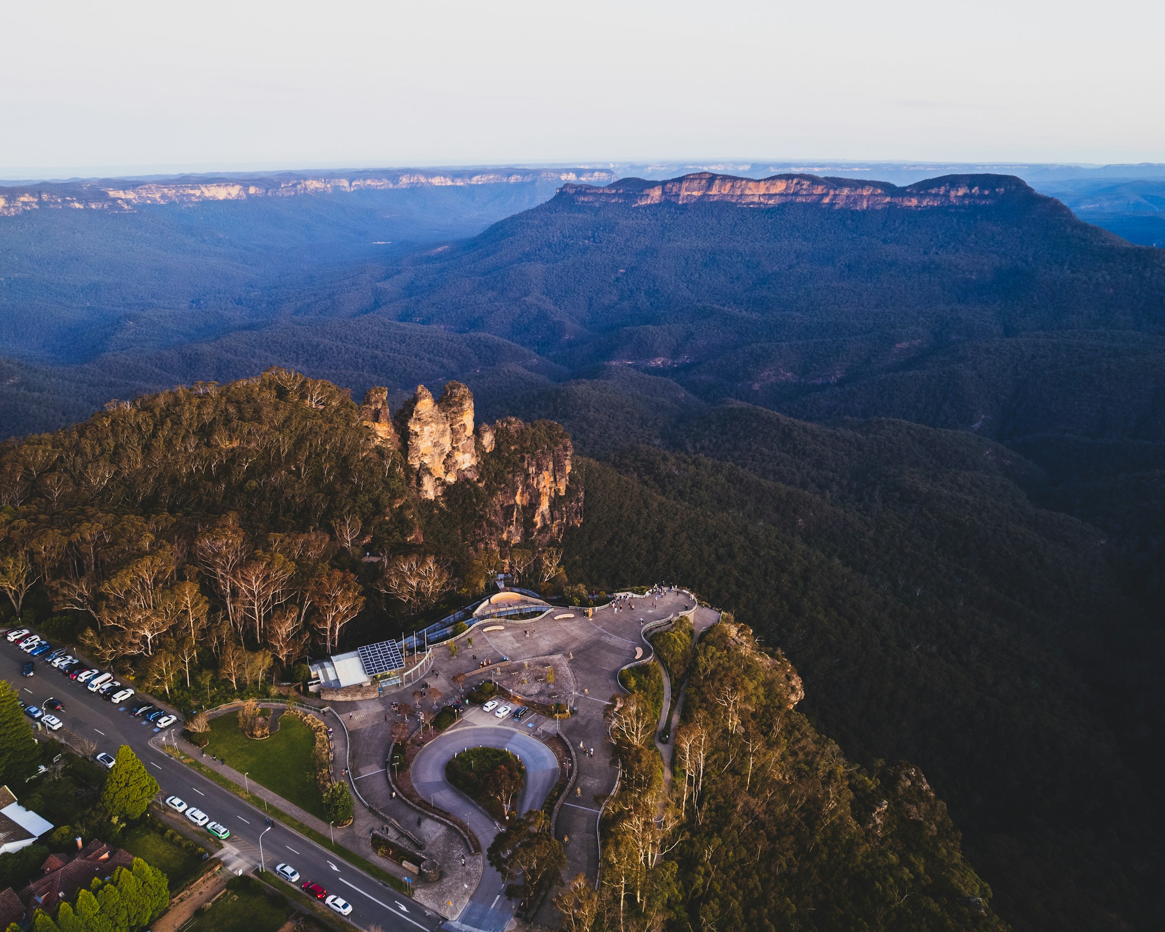 iconic Three Sister view at Echo Point Lookout in Blue Mountains