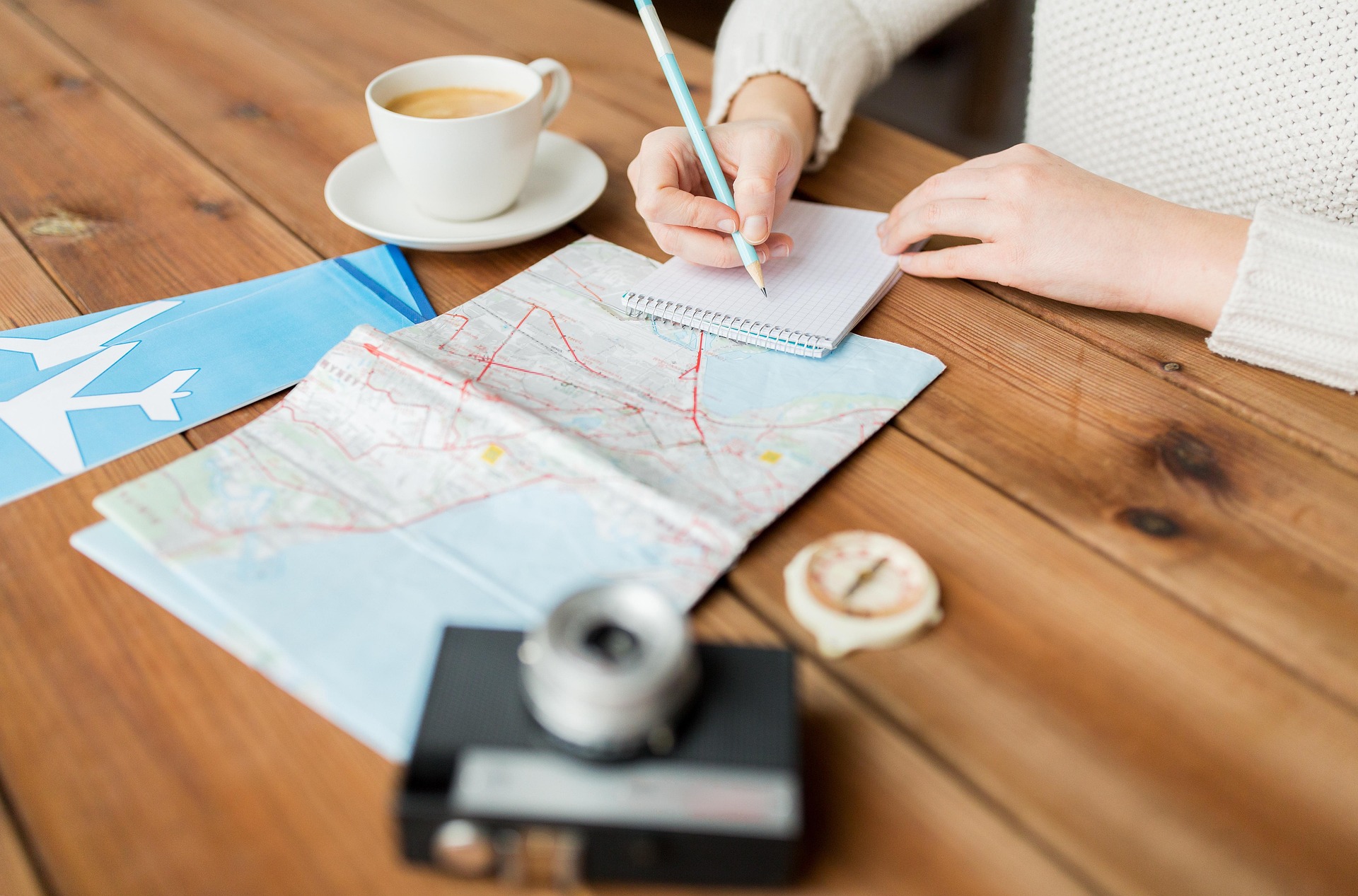 Travel itinerary planning map notes table